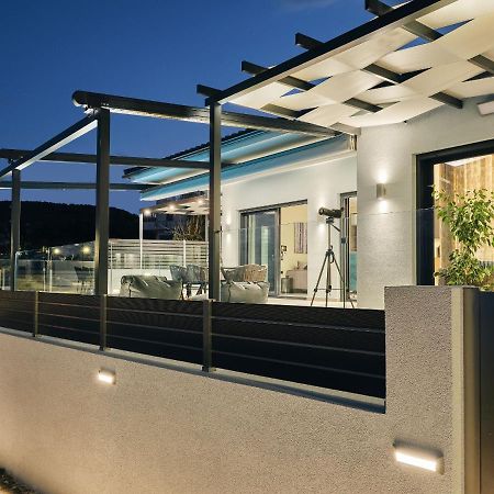 Blue View Villa - Coastal Elegance With Swim Spa, By Zantewize Alikanás Exterior foto