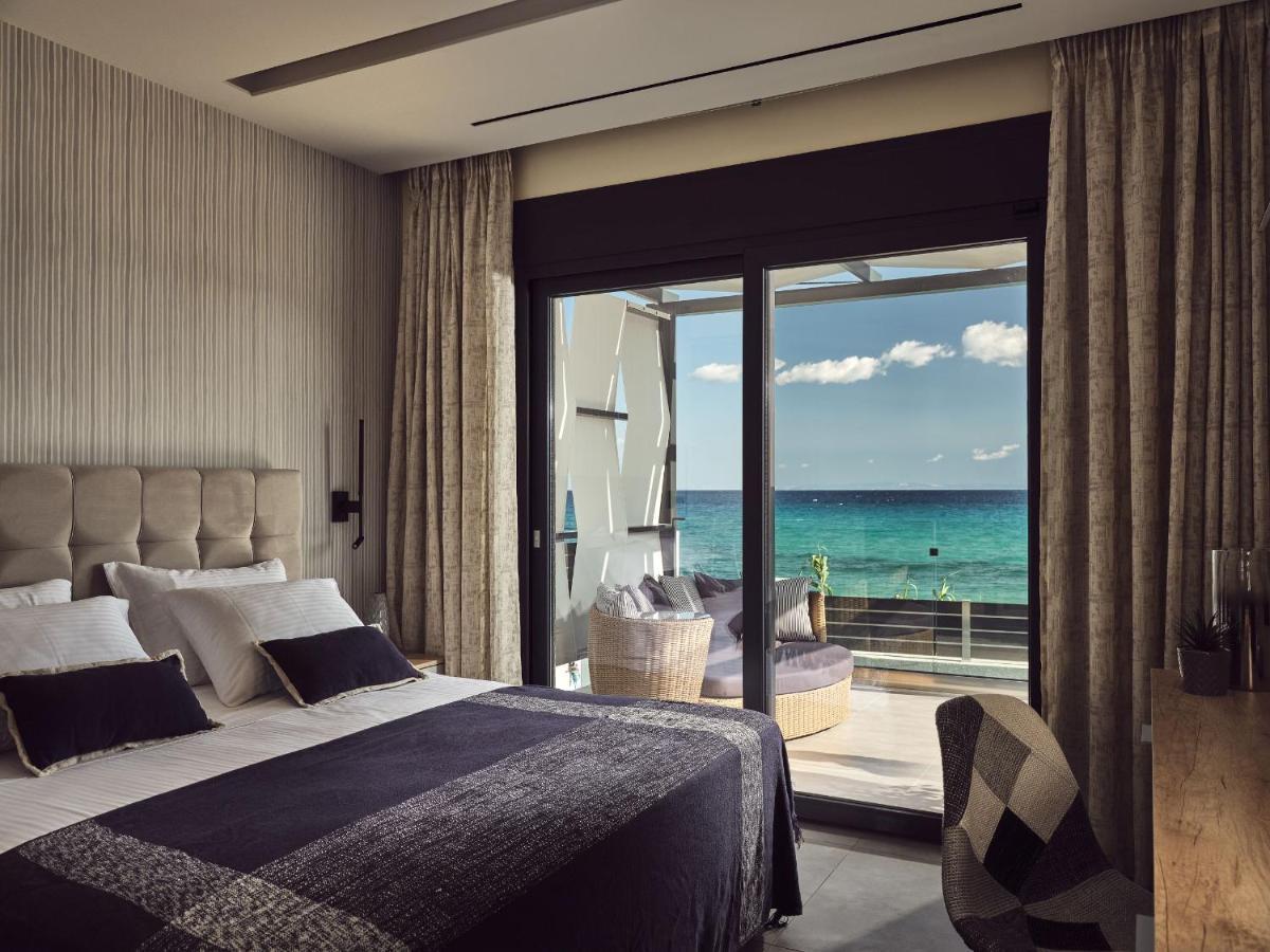 Blue View Villa - Coastal Elegance With Swim Spa, By Zantewize Alikanás Exterior foto