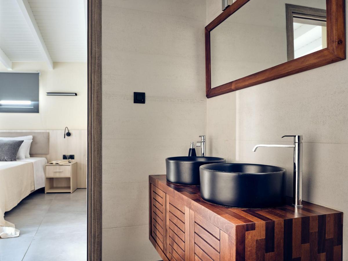 Blue View Villa - Coastal Elegance With Swim Spa, By Zantewize Alikanás Exterior foto