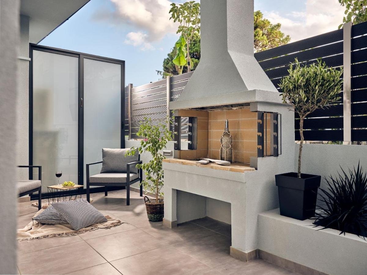 Blue View Villa - Coastal Elegance With Swim Spa, By Zantewize Alikanás Exterior foto